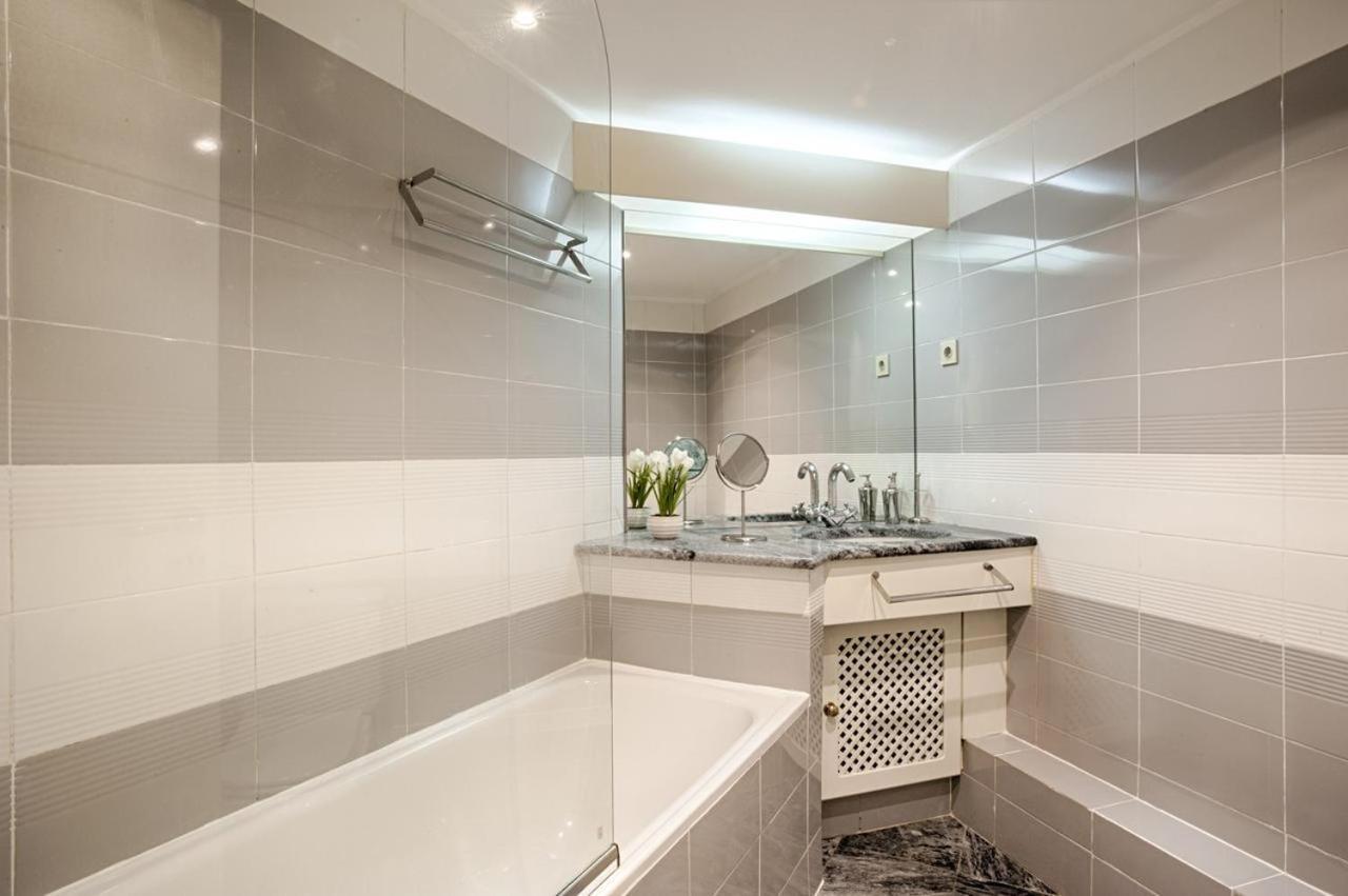 Green Executive Apartment In The Heart Of リスボン エクステリア 写真
